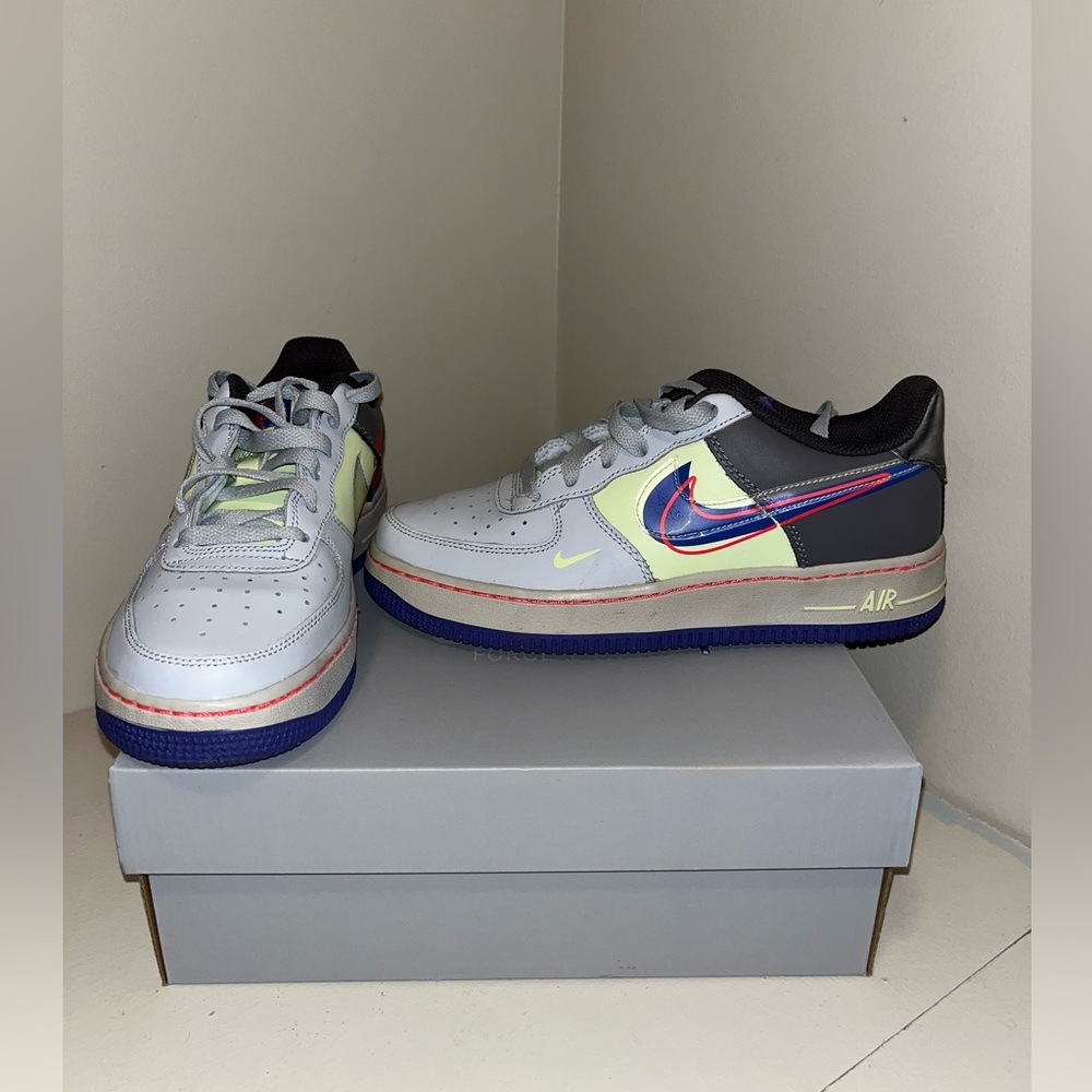 Nike Air Force 1 LV8 (GS)